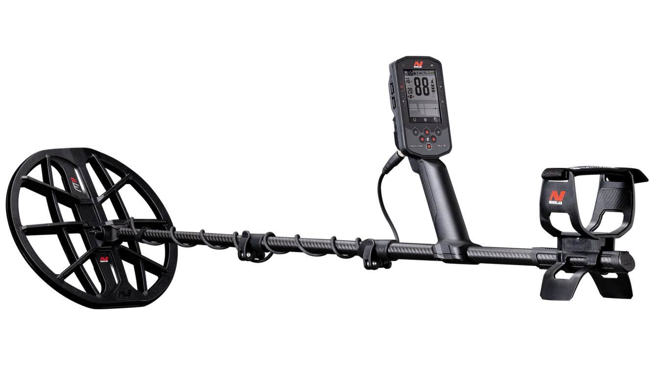 صورة جهاز Minelab MANTICORE الأصلي لكشف الذهب والمعادن